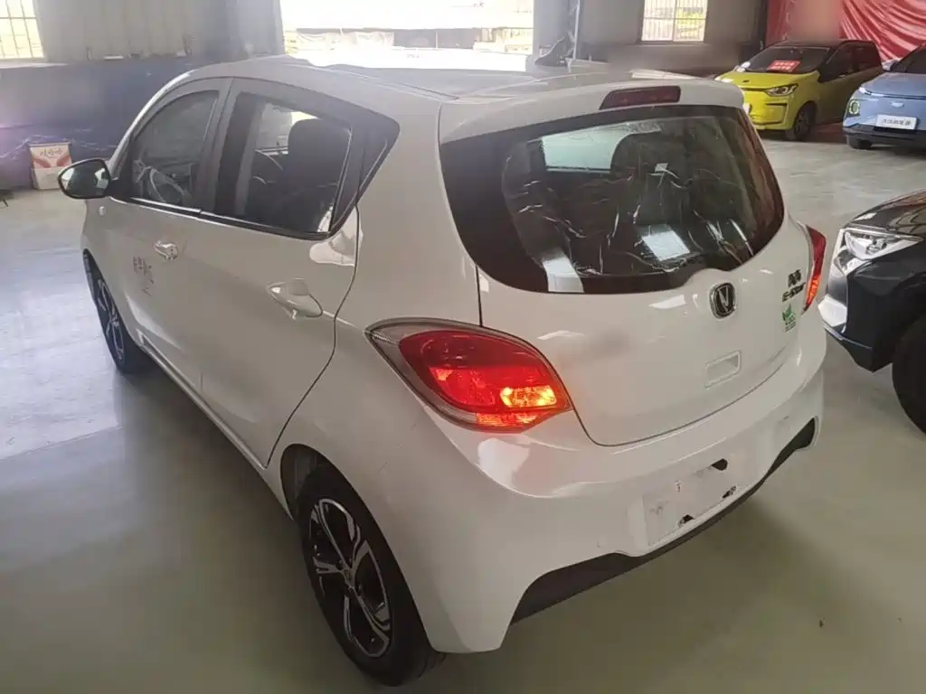 Changan Benben E-Star — миниатюра 5