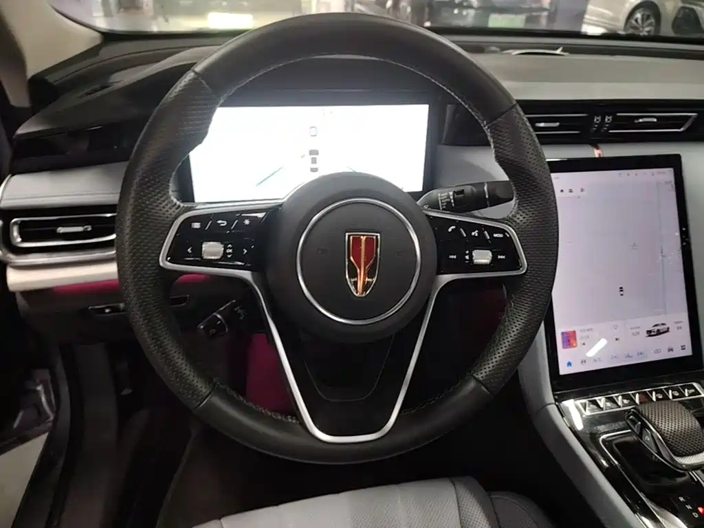 Hongqi Hongqi H5 PHEV — миниатюра 11