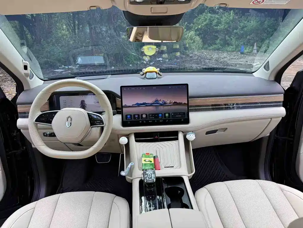 AITO AITO M7 — миниатюра 10