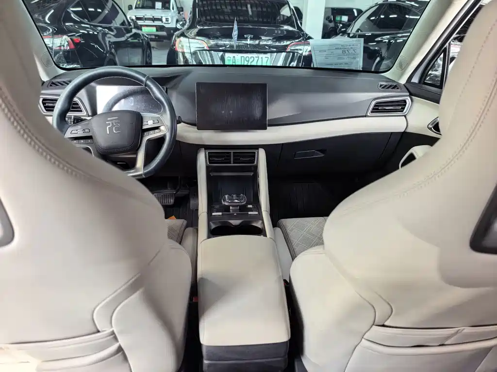 BYD Yuan UP — миниатюра 8