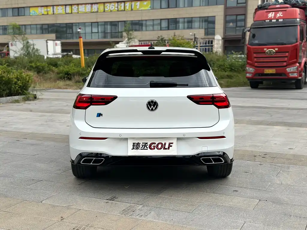 Volkswagen Golf — миниатюра 6