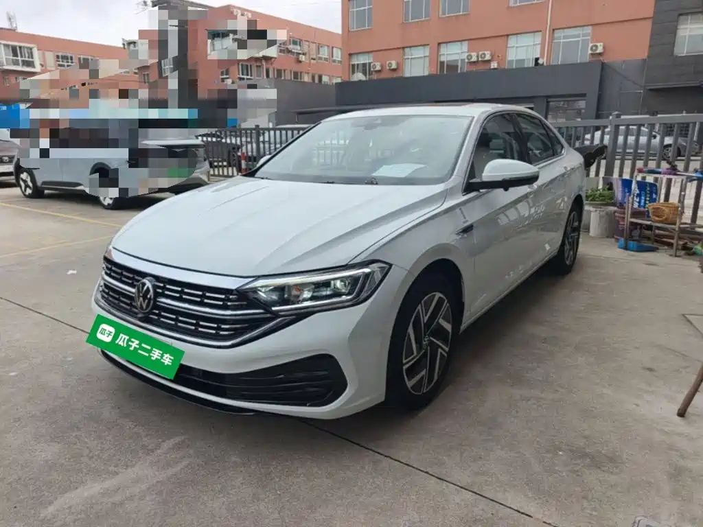 Volkswagen Sagitar — миниатюра 2