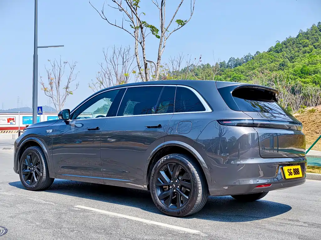 Li Auto IDEAL L7
