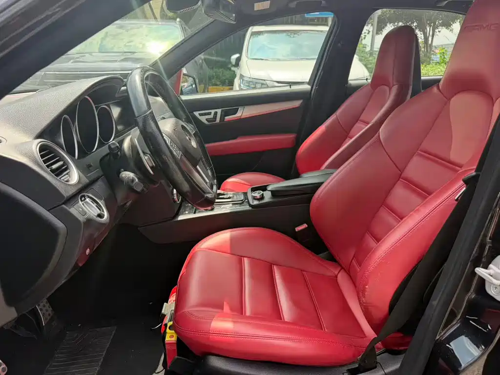 Mercedes-Benz C-Class AMG — миниатюра 6
