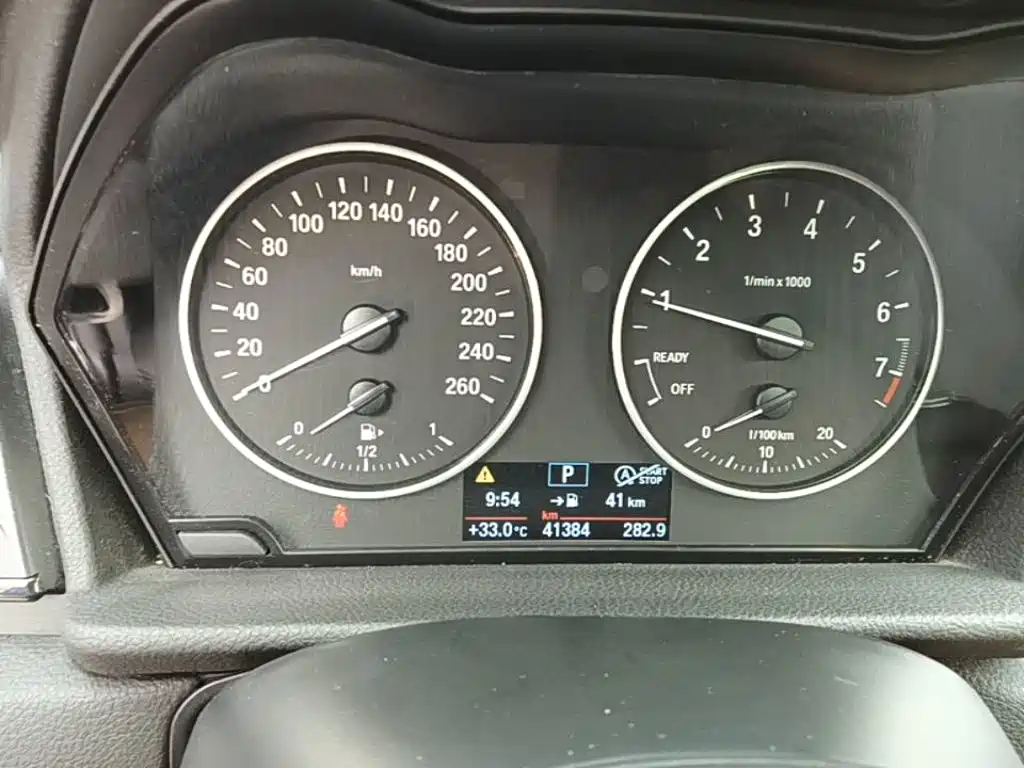 BMW 2 Series Active Tourer — миниатюра 12
