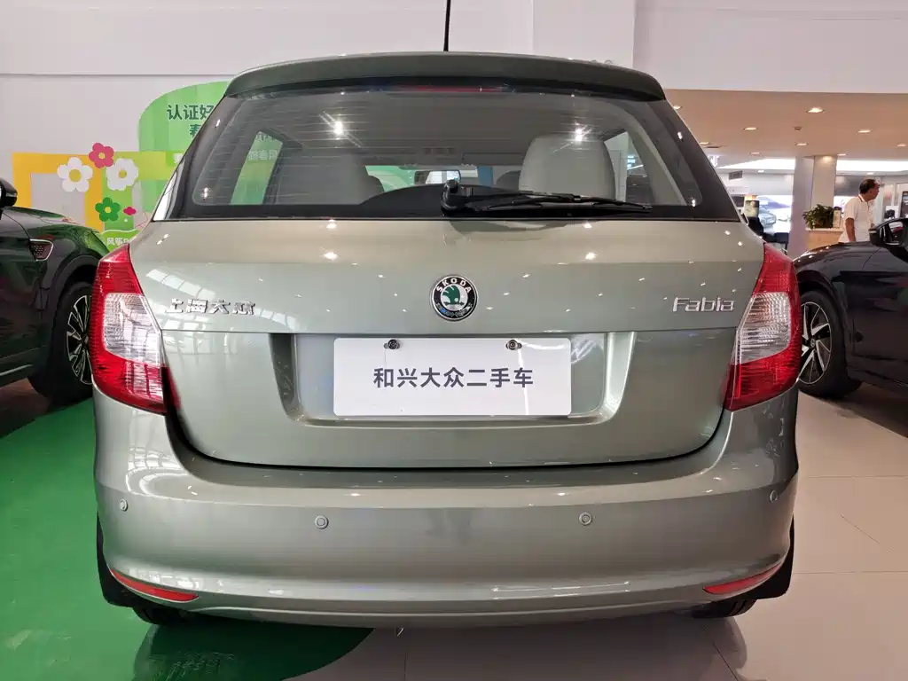 Skoda Fabia 2012 1.4L AT