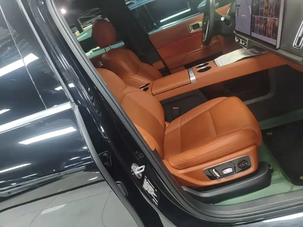 Li Auto Li L8 — миниатюра 25