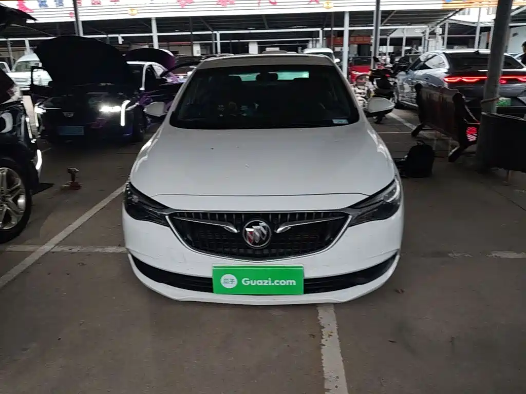 Buick Excelle — миниатюра 3
