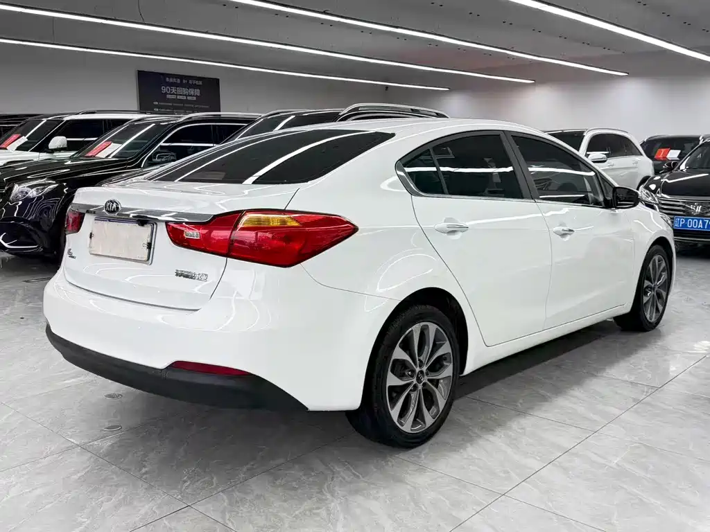 Kia K3 — миниатюра 6