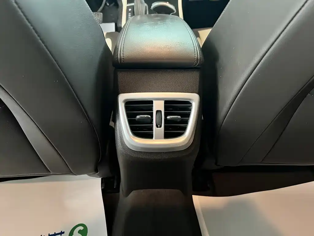 Buick Verano — миниатюра 13