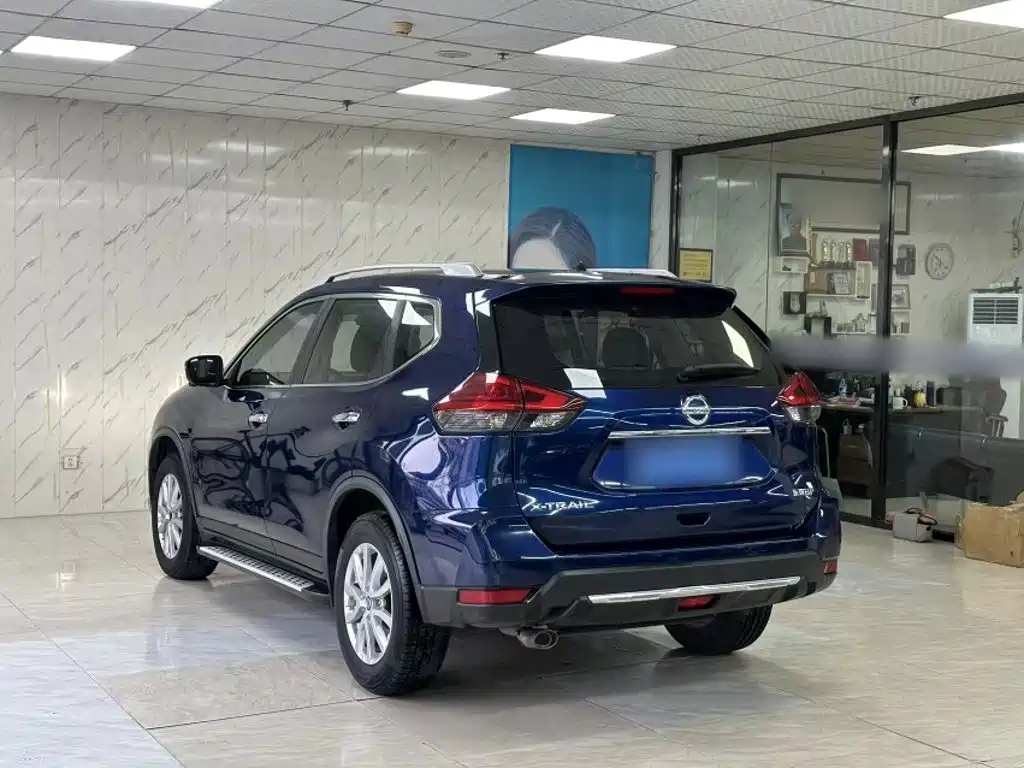 Nissan X-Trail — миниатюра 9