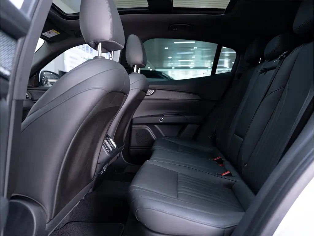 Maserati Grecale — миниатюра 16