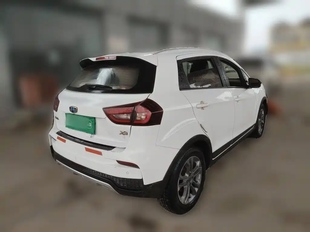 Geely Vision X3 — миниатюра 4