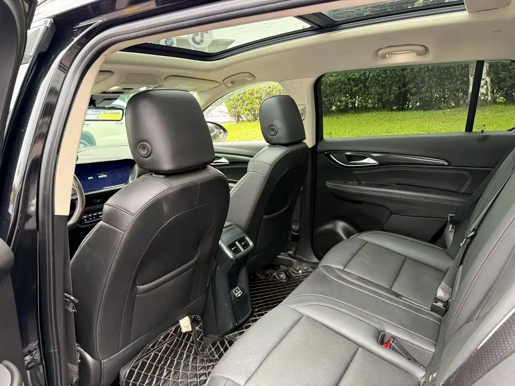 Buick Envision Plus — миниатюра 11