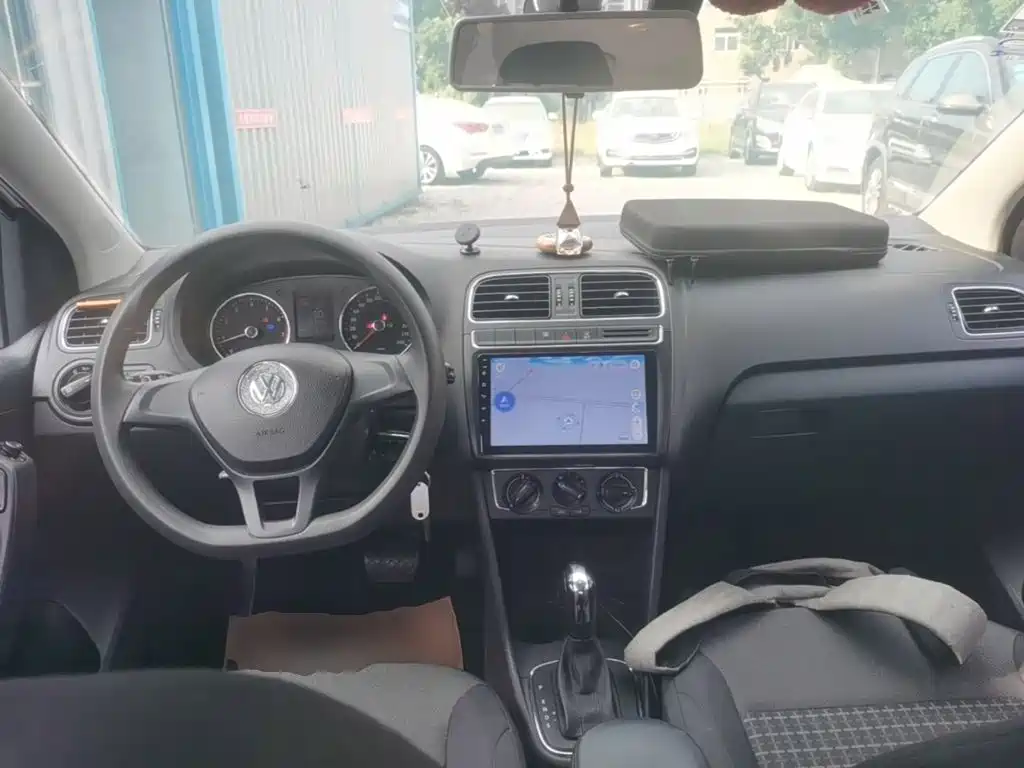 Volkswagen Polo — миниатюра 10