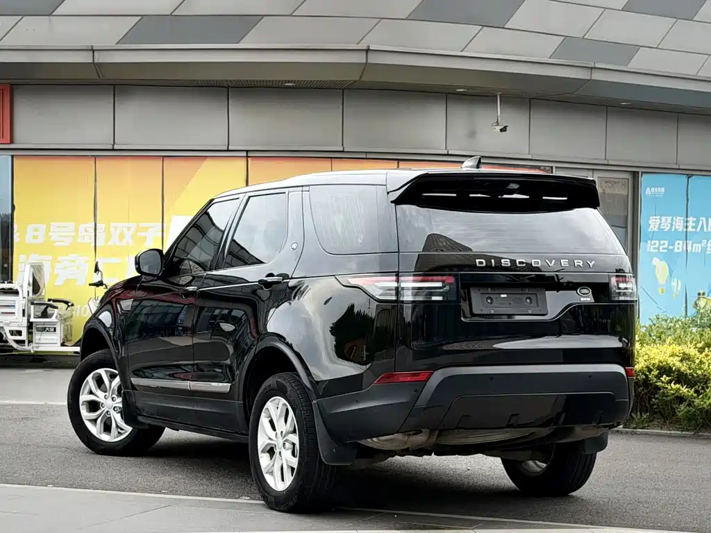 Land Rover Discovery 2019 3.0 SC V6 SE