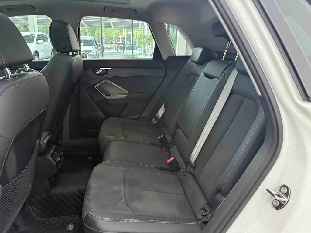 Audi Q3 — миниатюра 16