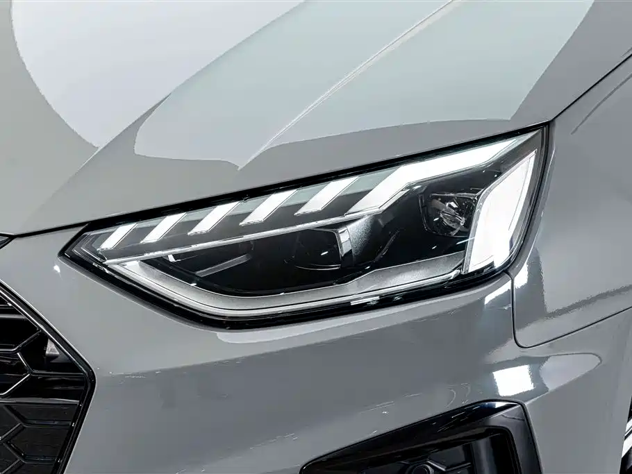 Audi A4L — миниатюра 4