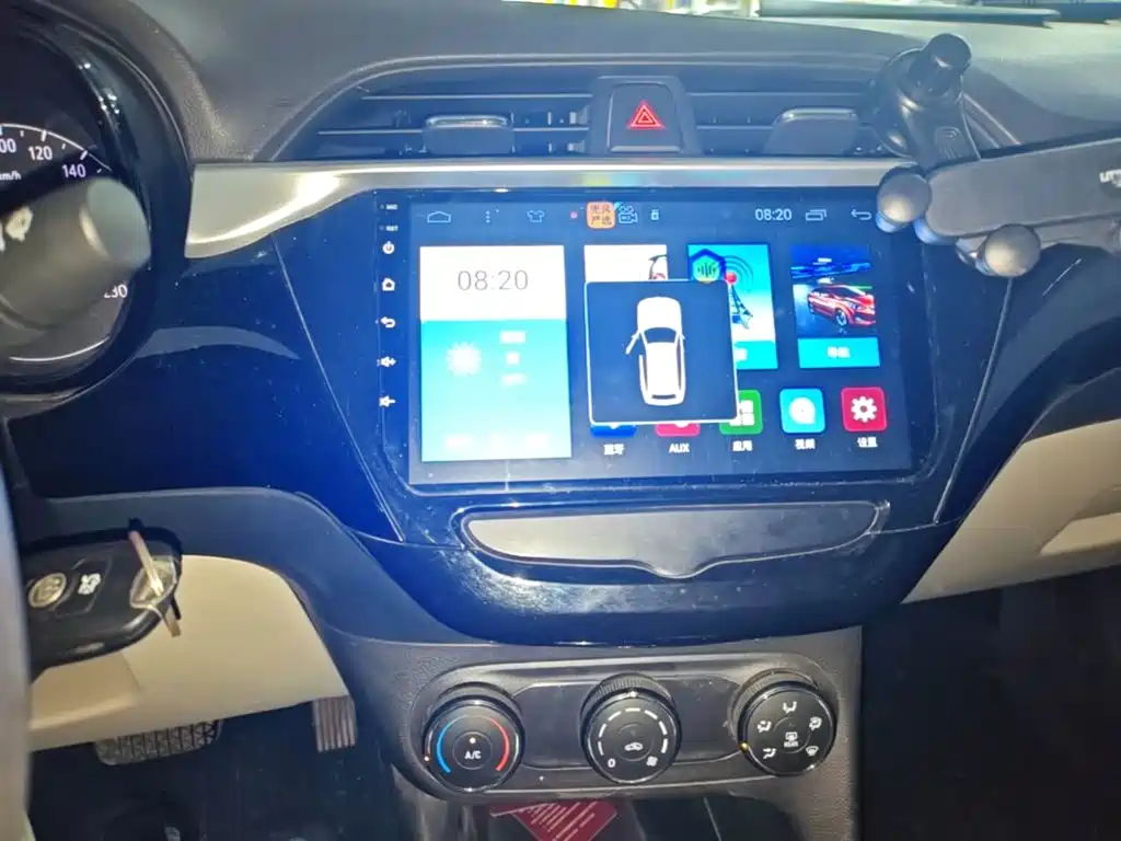 Buick Excelle — миниатюра 13