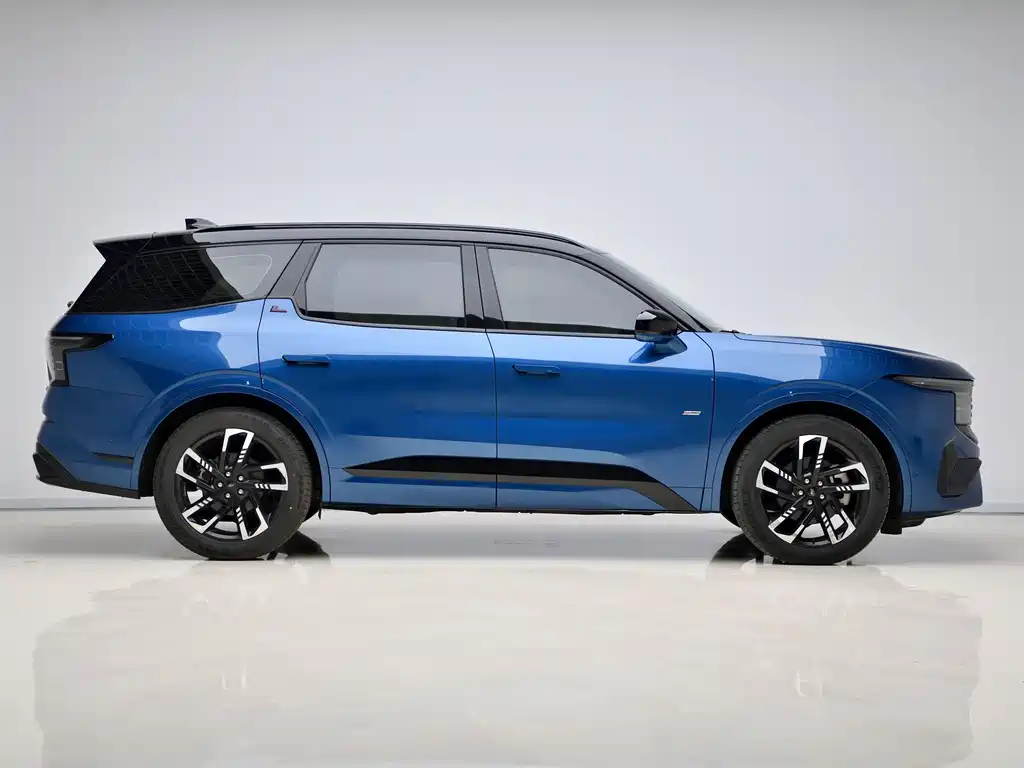 Ford Edge — миниатюра 8