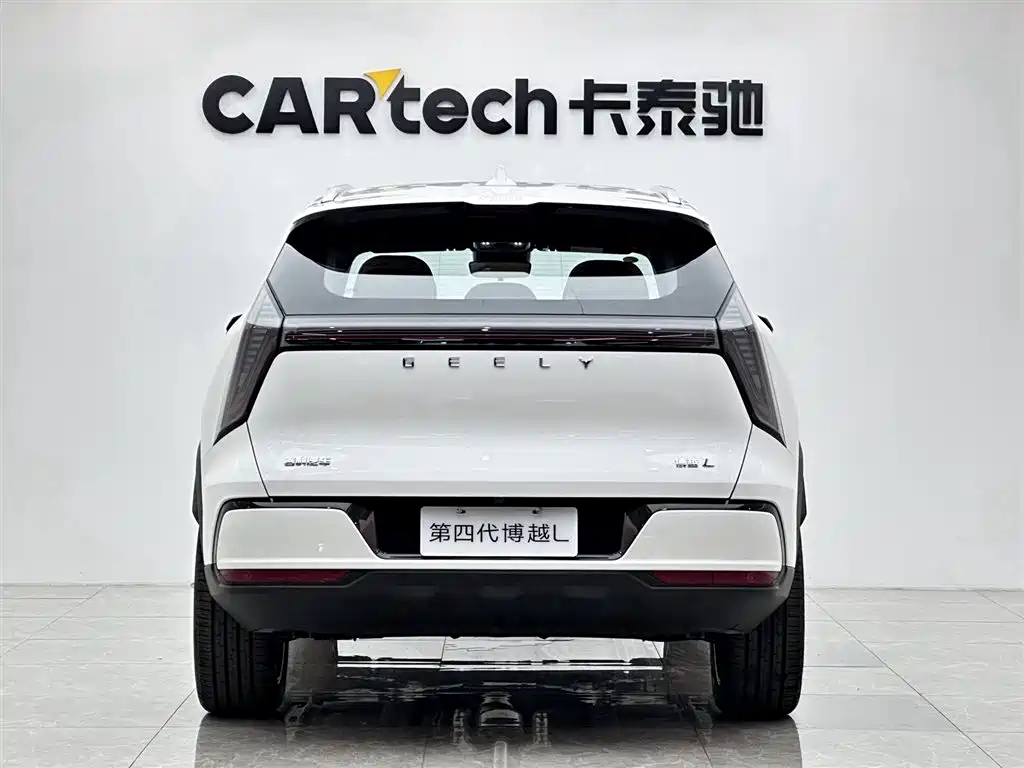 Geely Boyue L L 2025 1.5TD DCT
