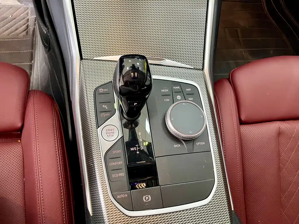 BMW 3 Series — миниатюра 12