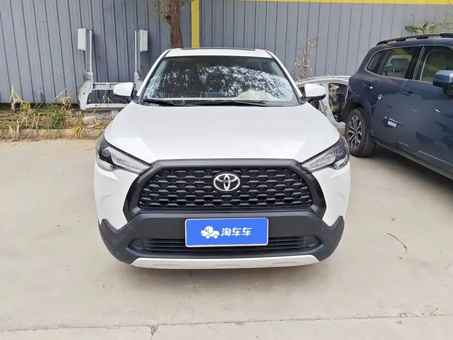 Toyota Corolla Cross — миниатюра 2