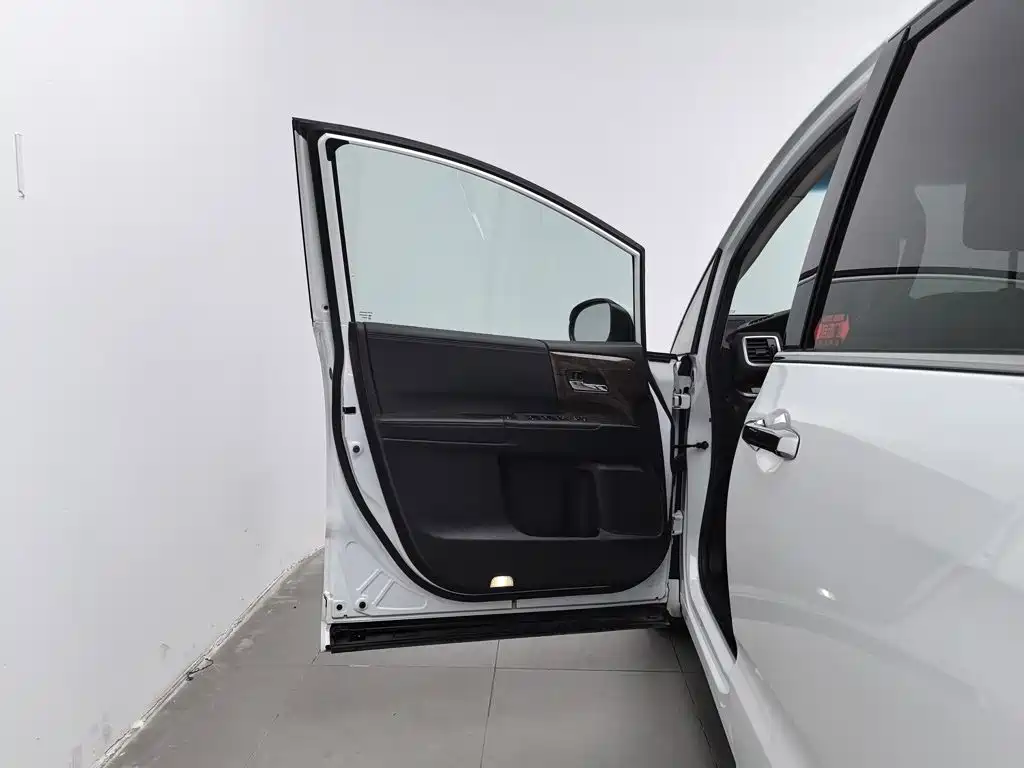 Honda Odyssey — миниатюра 8