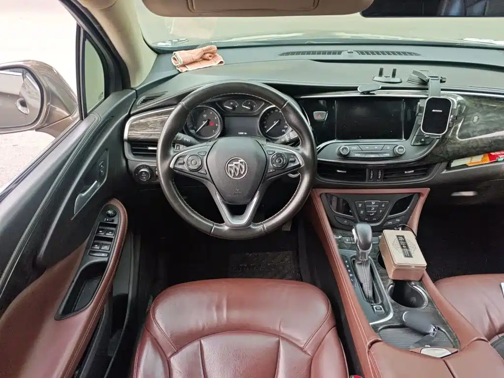 Buick Envision Plus — миниатюра 3