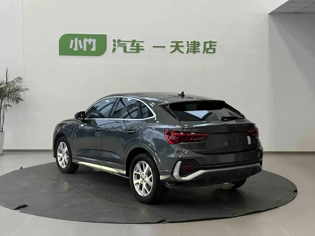 Audi Q3 Sportback — миниатюра 6