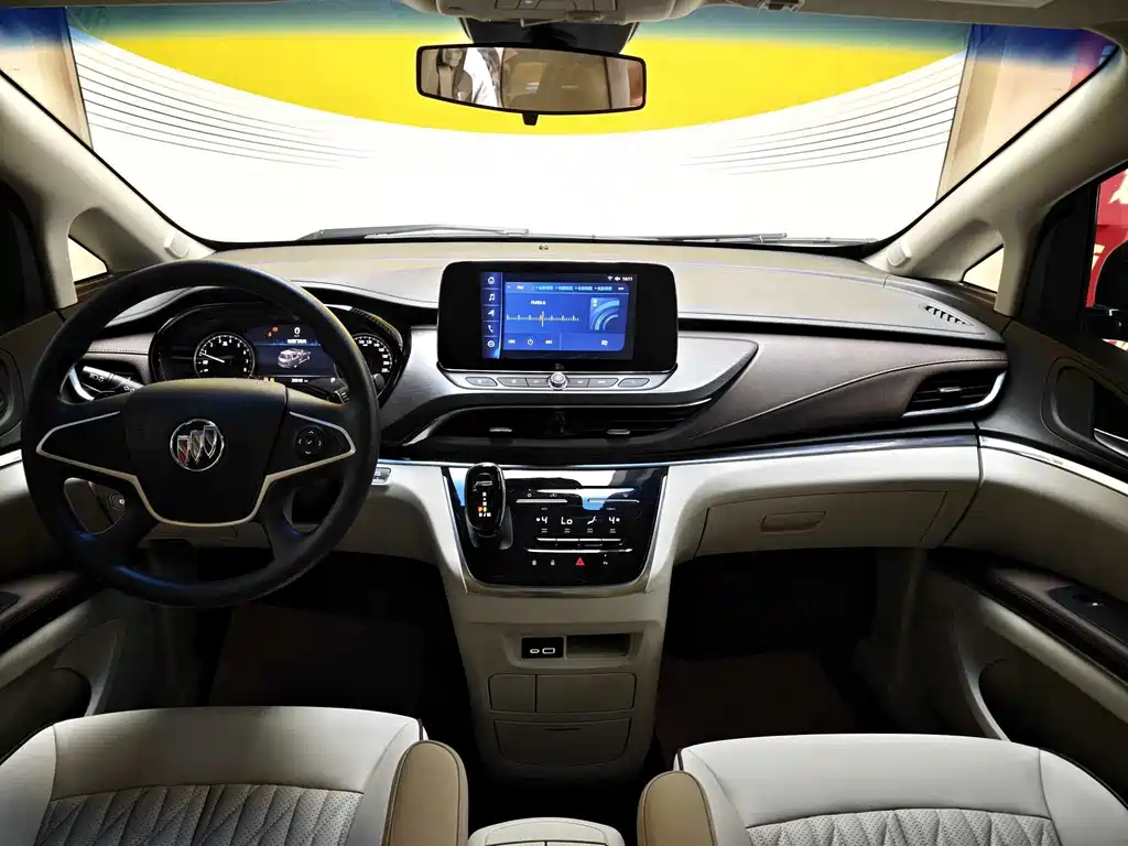 Buick GL8 — миниатюра 8