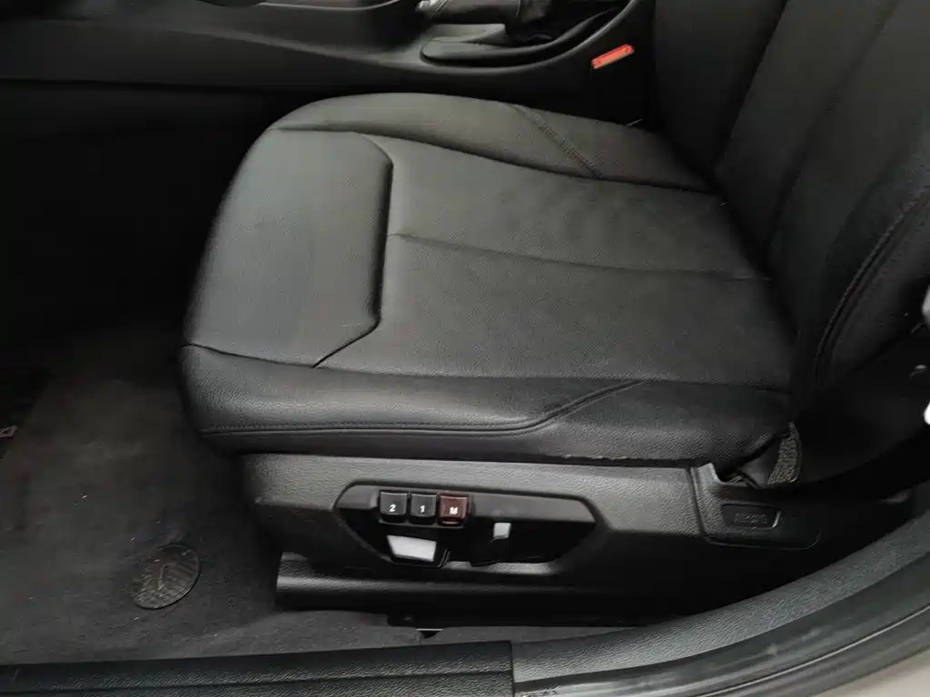 BMW 3 Series — миниатюра 20