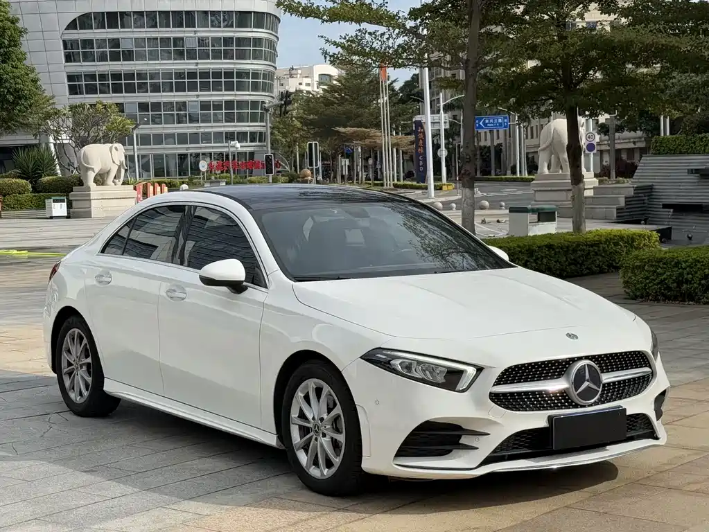 Mercedes-Benz A-Class A 2020 A 200 L Sport