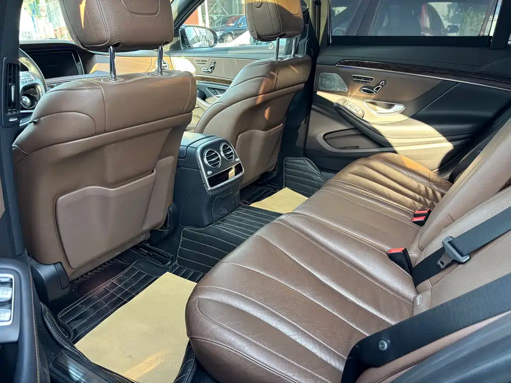 Mercedes-Benz S-Class — миниатюра 7