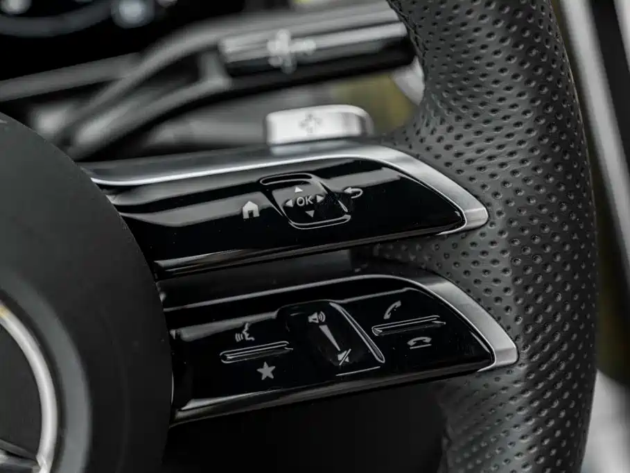 Mercedes-Benz GLC — миниатюра 10