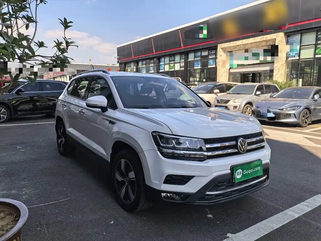 Volkswagen Tharu — миниатюра 4