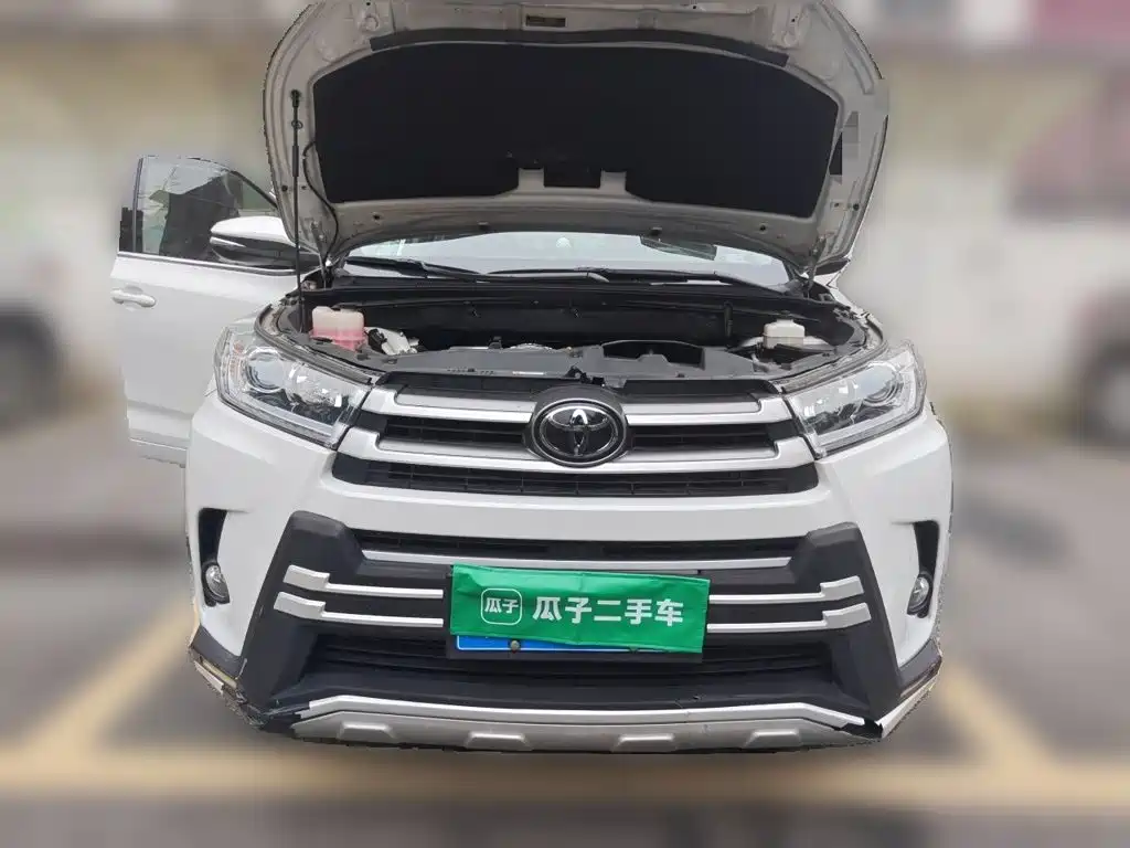 Toyota Highlander — миниатюра 2