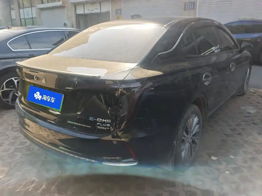 Hongqi Hongqi E-QM5 — миниатюра 3