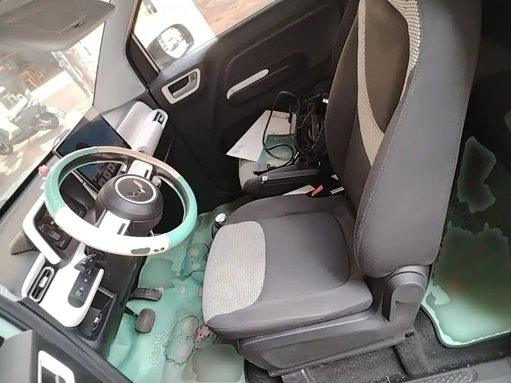Wuling MINIEV — миниатюра 15