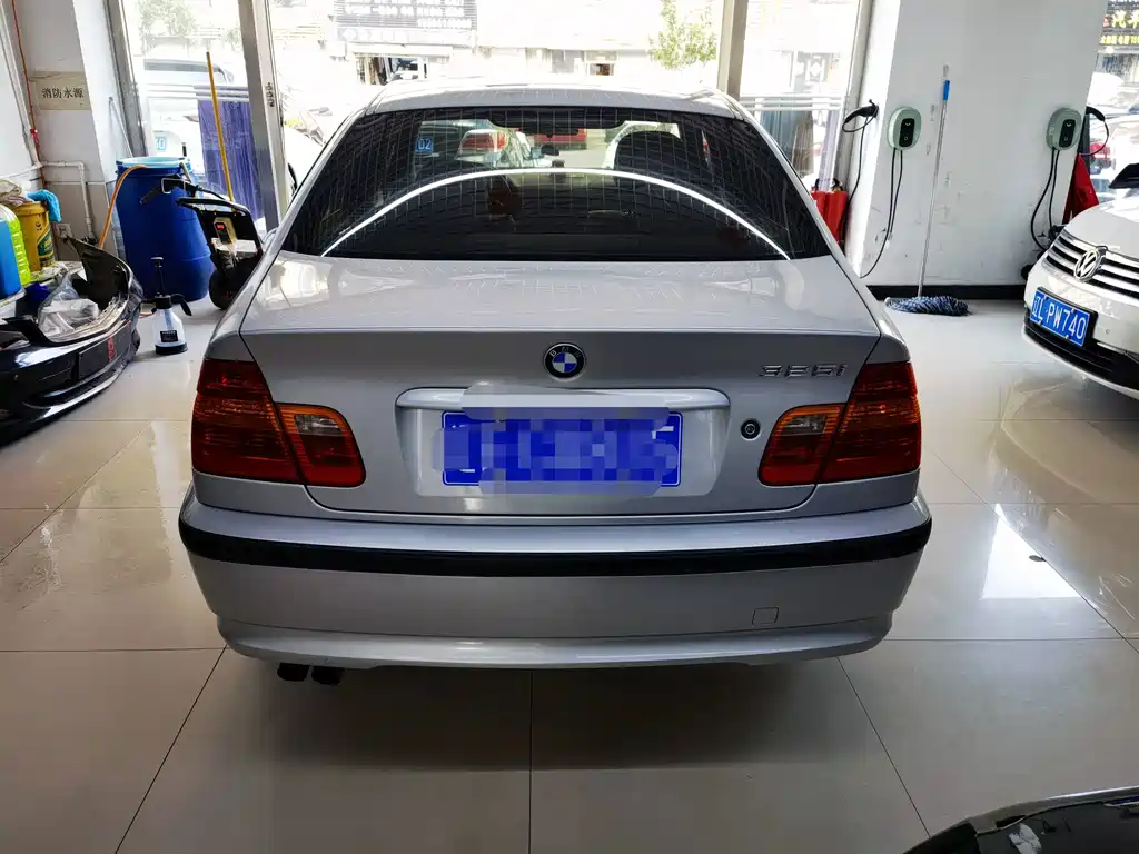BMW 3 Series — миниатюра 5