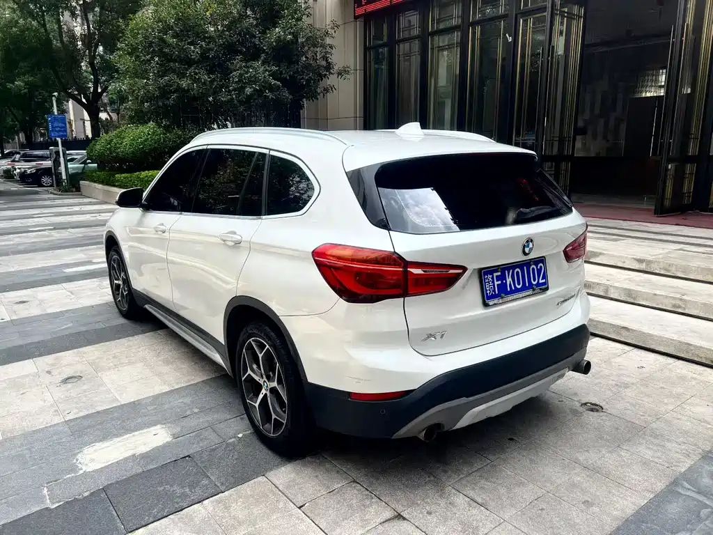 BMW X1 — миниатюра 9