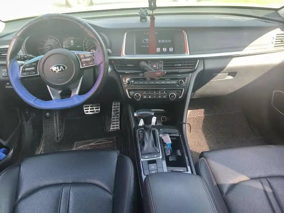 Kia K5 — миниатюра 12