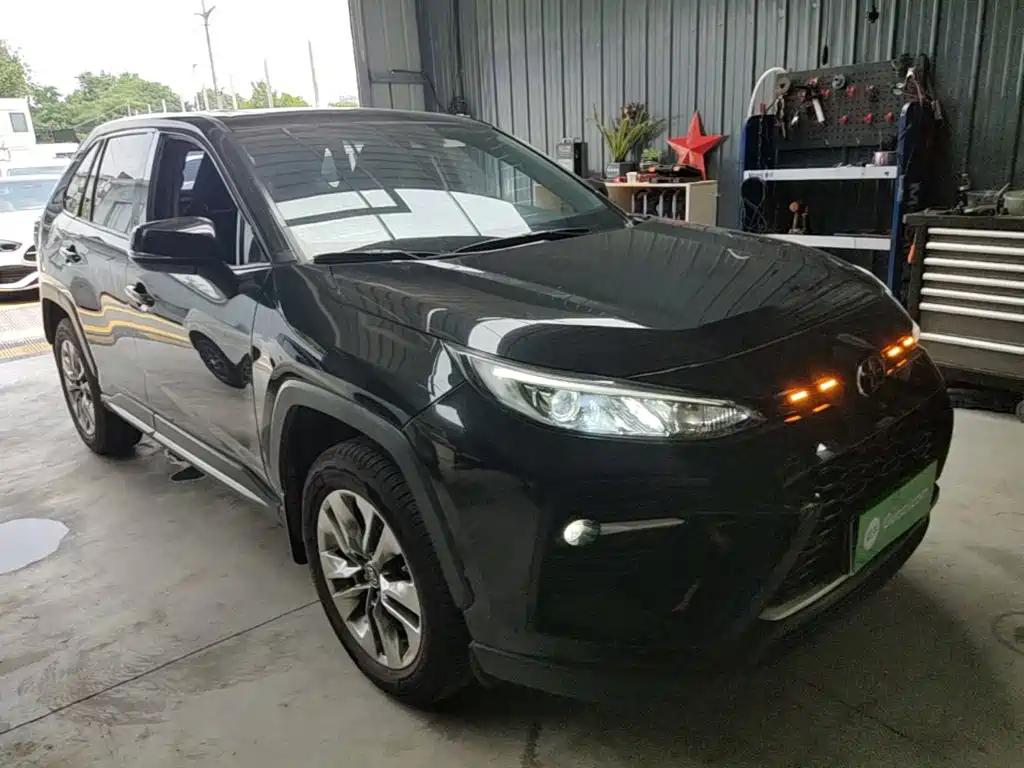 Toyota Wildlander — миниатюра 4