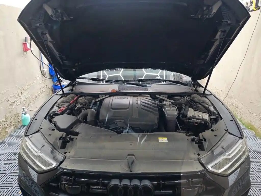 Audi A7L — миниатюра 11