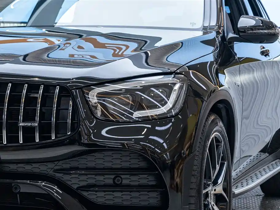 MERCEDES-BENZ GLC AMG
