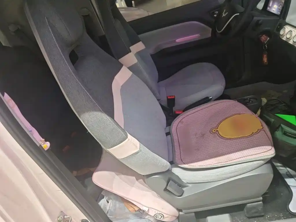Wuling MINIEV — миниатюра 25