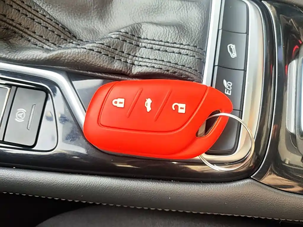 Roewe RX3 — миниатюра 9