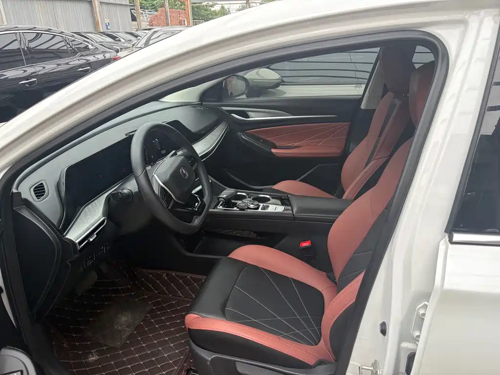 Changan Eado 2023 Enjoy PLUS NE 1.4T GDI DCT Luxury