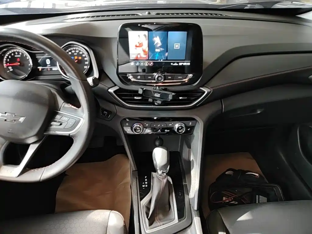 Chevrolet Volando — миниатюра 13