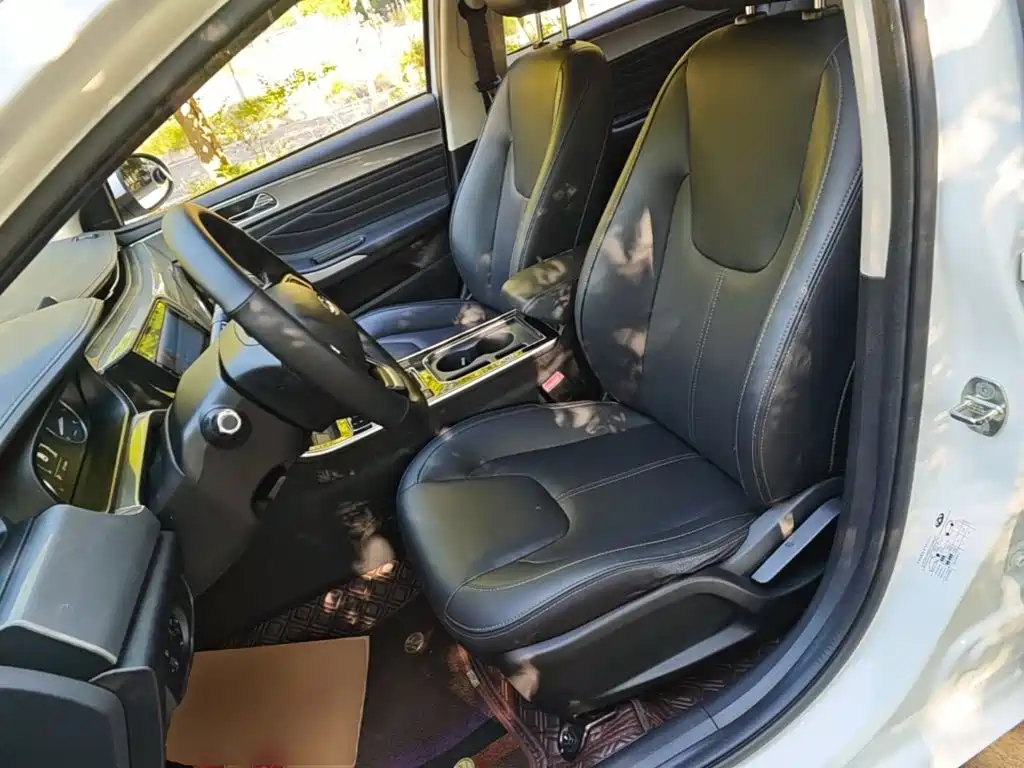Chery Arrizo 5 — миниатюра 15